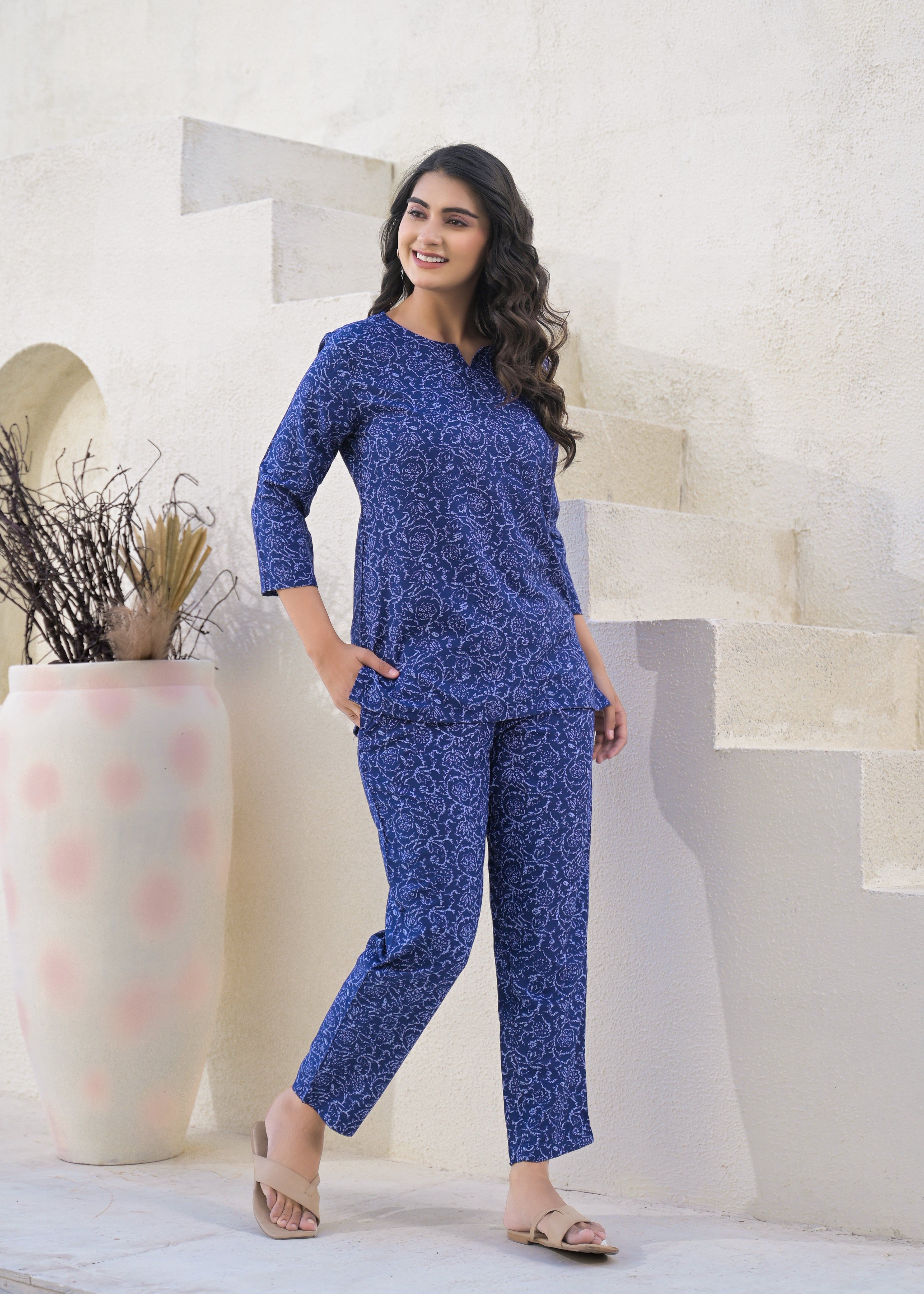 Printed Round Neck Top With Trousers Co-Ords