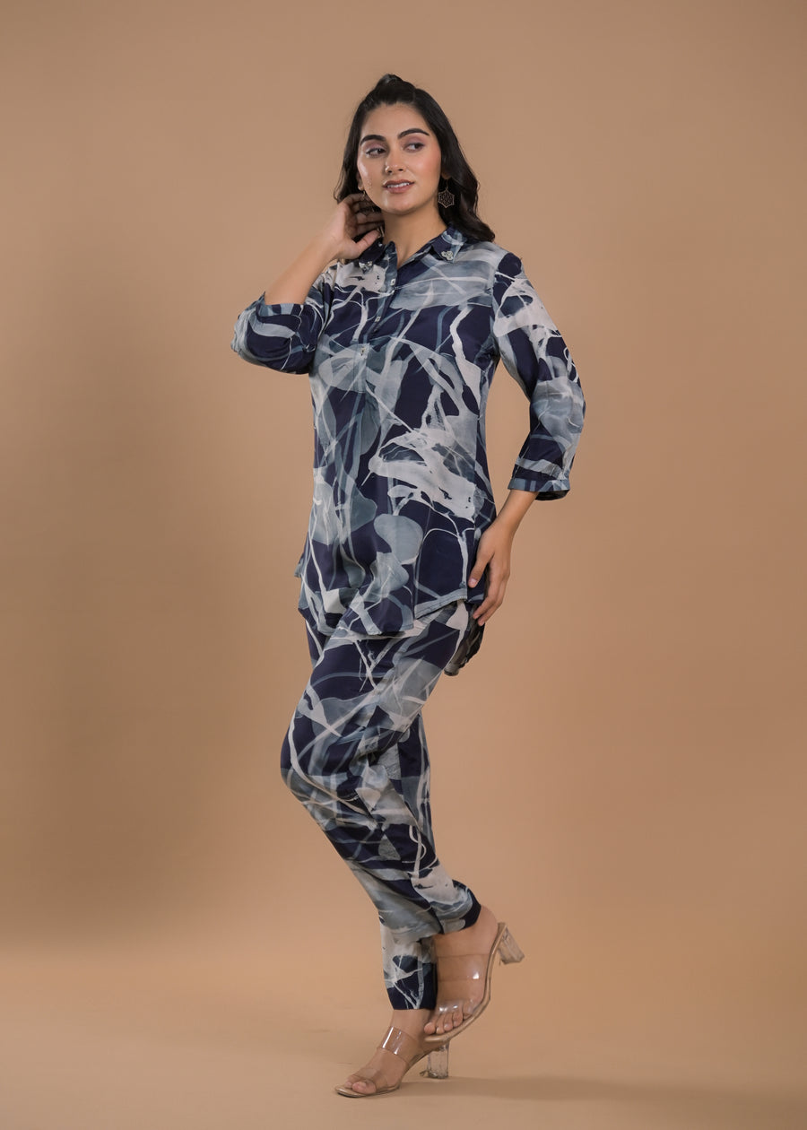 Black leaf print casual cord set