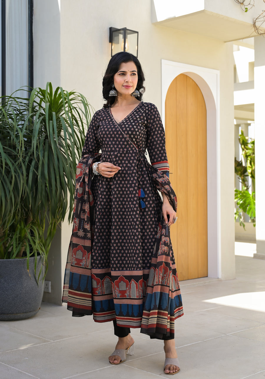 BLACK BRIJ BHUMI PRINT SUIT SET