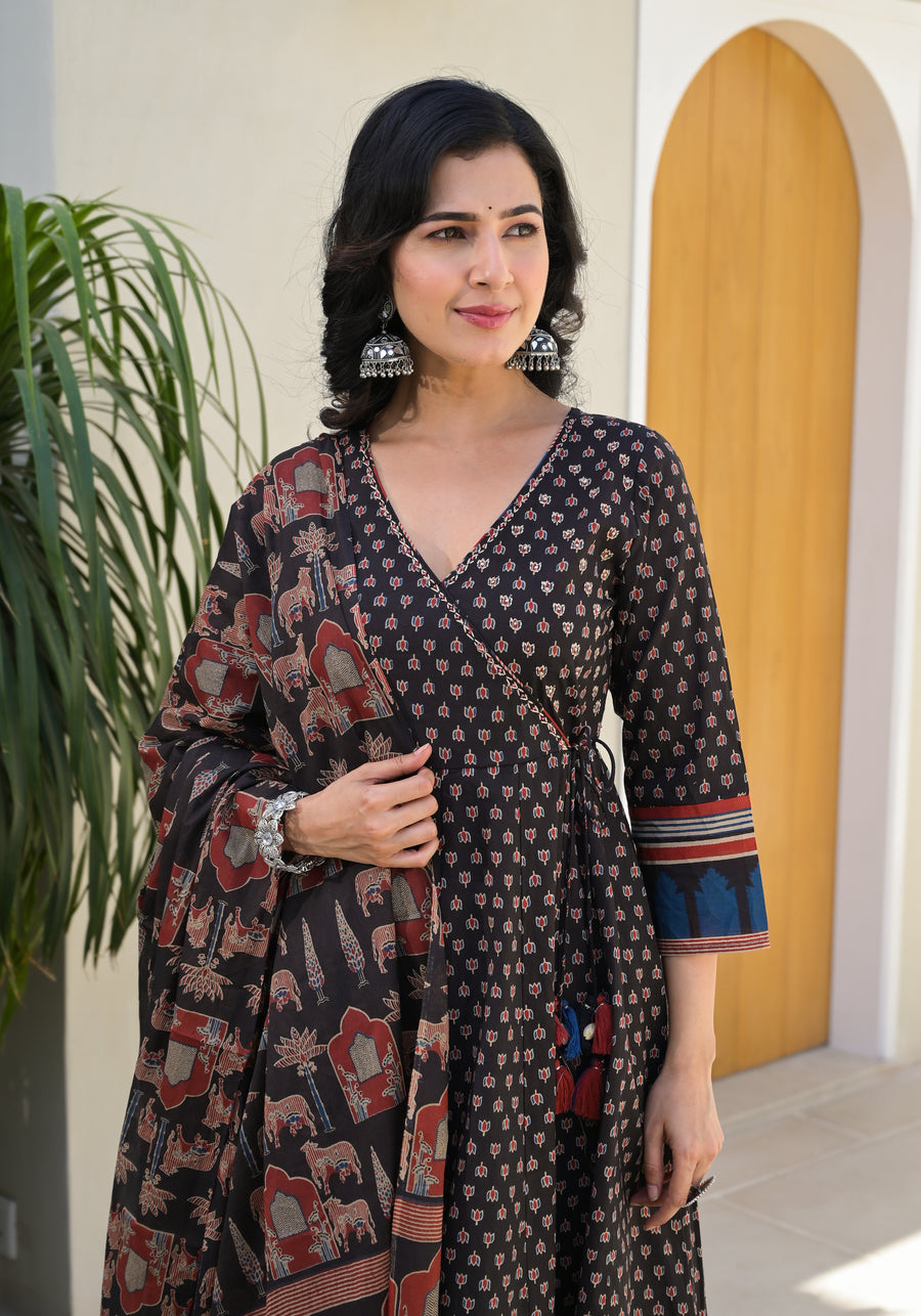 BLACK BRIJ BHUMI PRINT SUIT SET