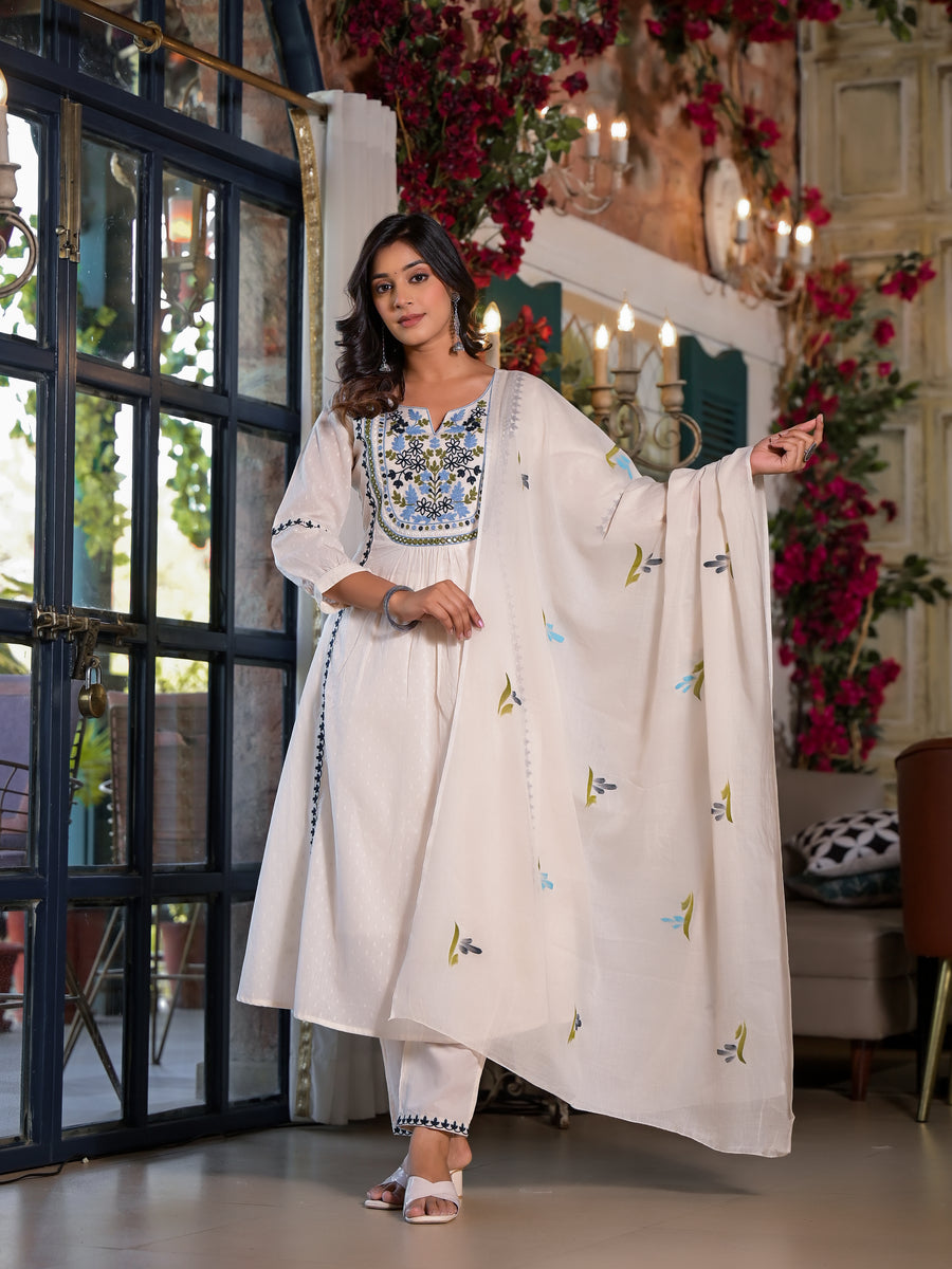 WHITE HANDPAINTED SUIT SET