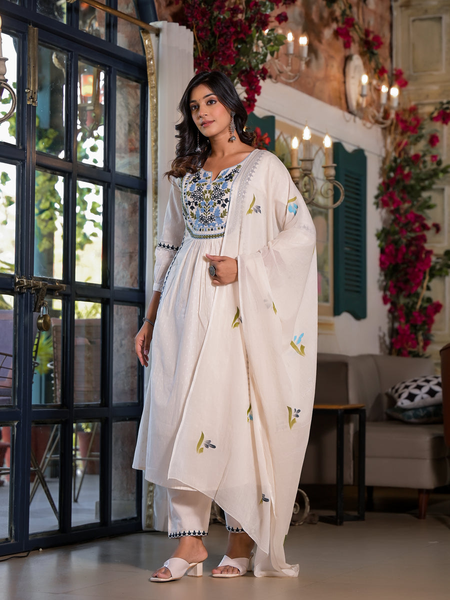 WHITE HANDPAINTED SUIT SET