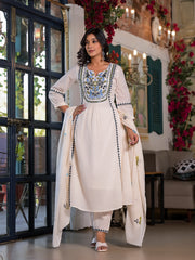 WHITE HANDPAINTED SUIT SET