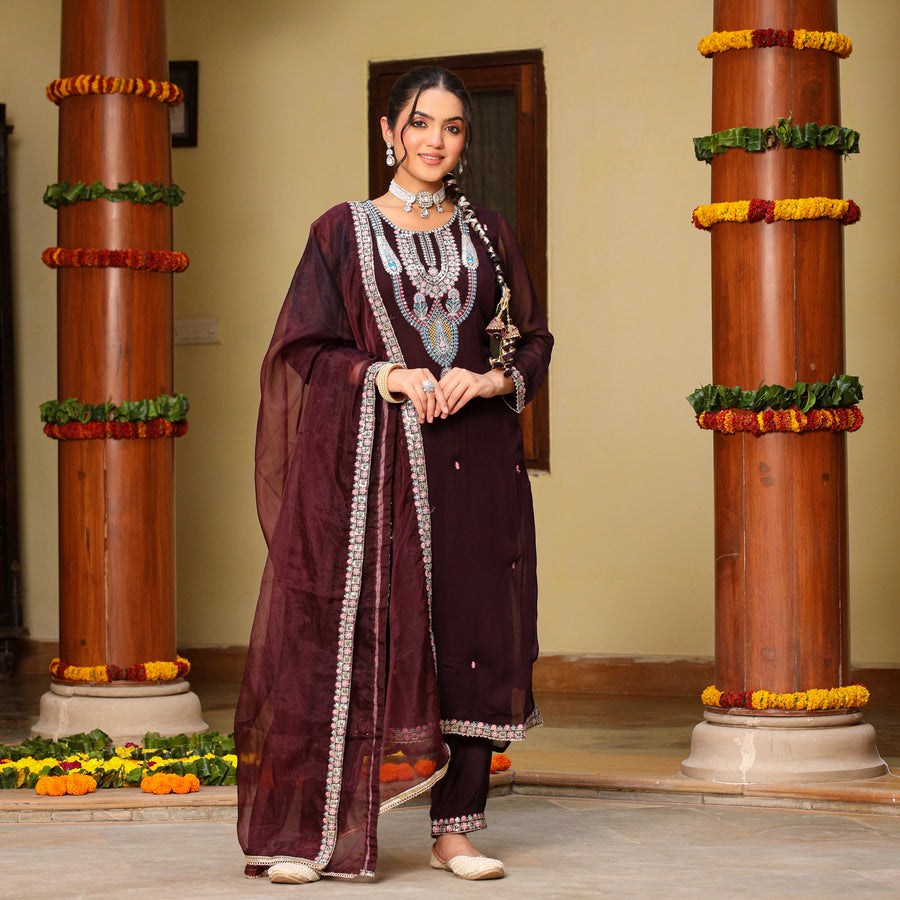Roohaniyat elegant wine suit set