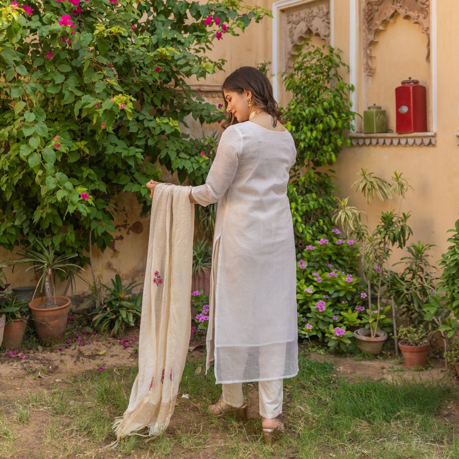 Off White Kota Doriya Suit Set