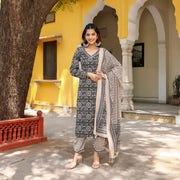 Trending Black Block Print Suit Set