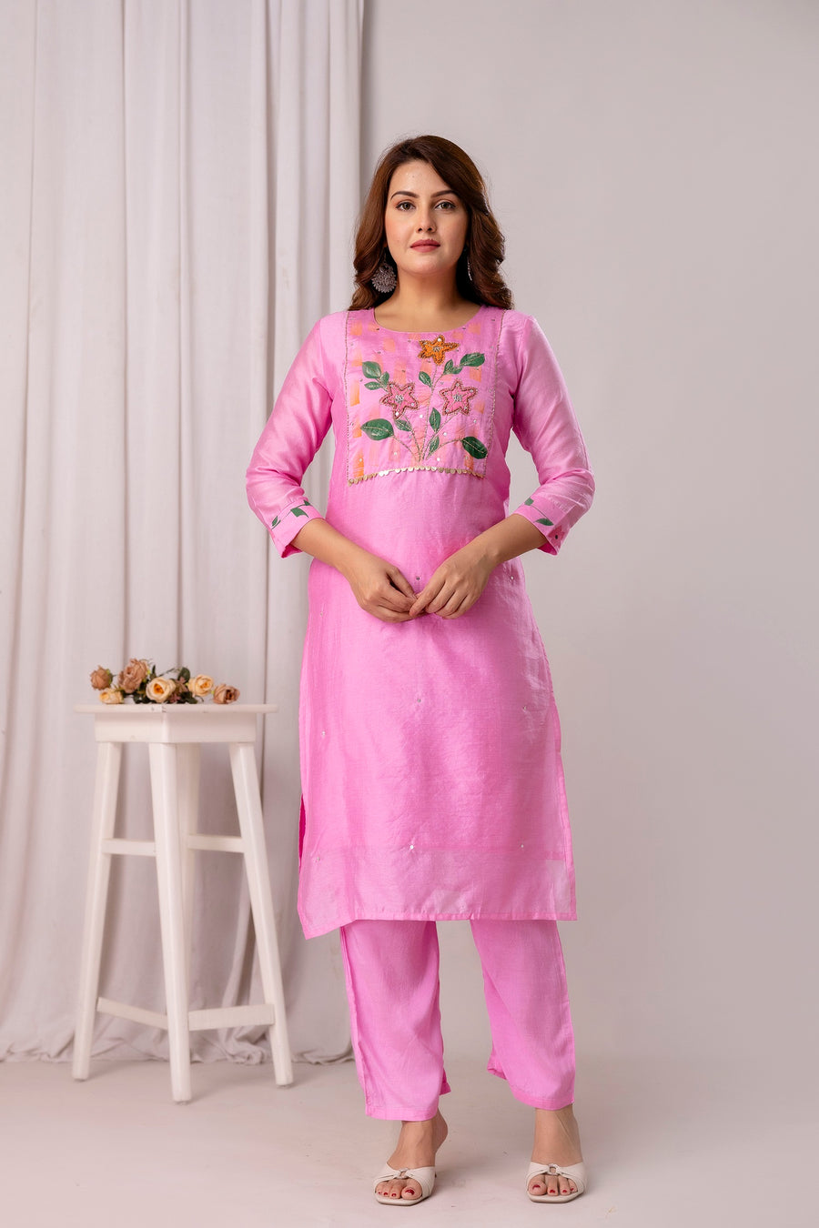 Women Floral Printed Kurta with Trousers & Dupatta