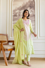 Women Ethnic Motifs Embroidered Kurta with Trousers & Dupatta