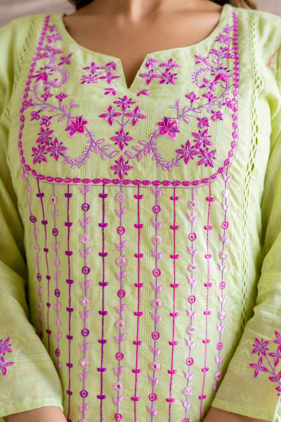 Women Ethnic Motifs Embroidered Kurta with Trousers & Dupatta