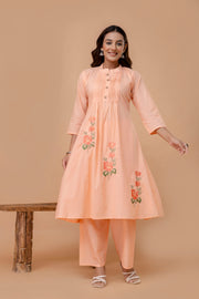 Floral Embroidered Thread Work Mandarin Collar Pure Cotton Kurta & Trouser