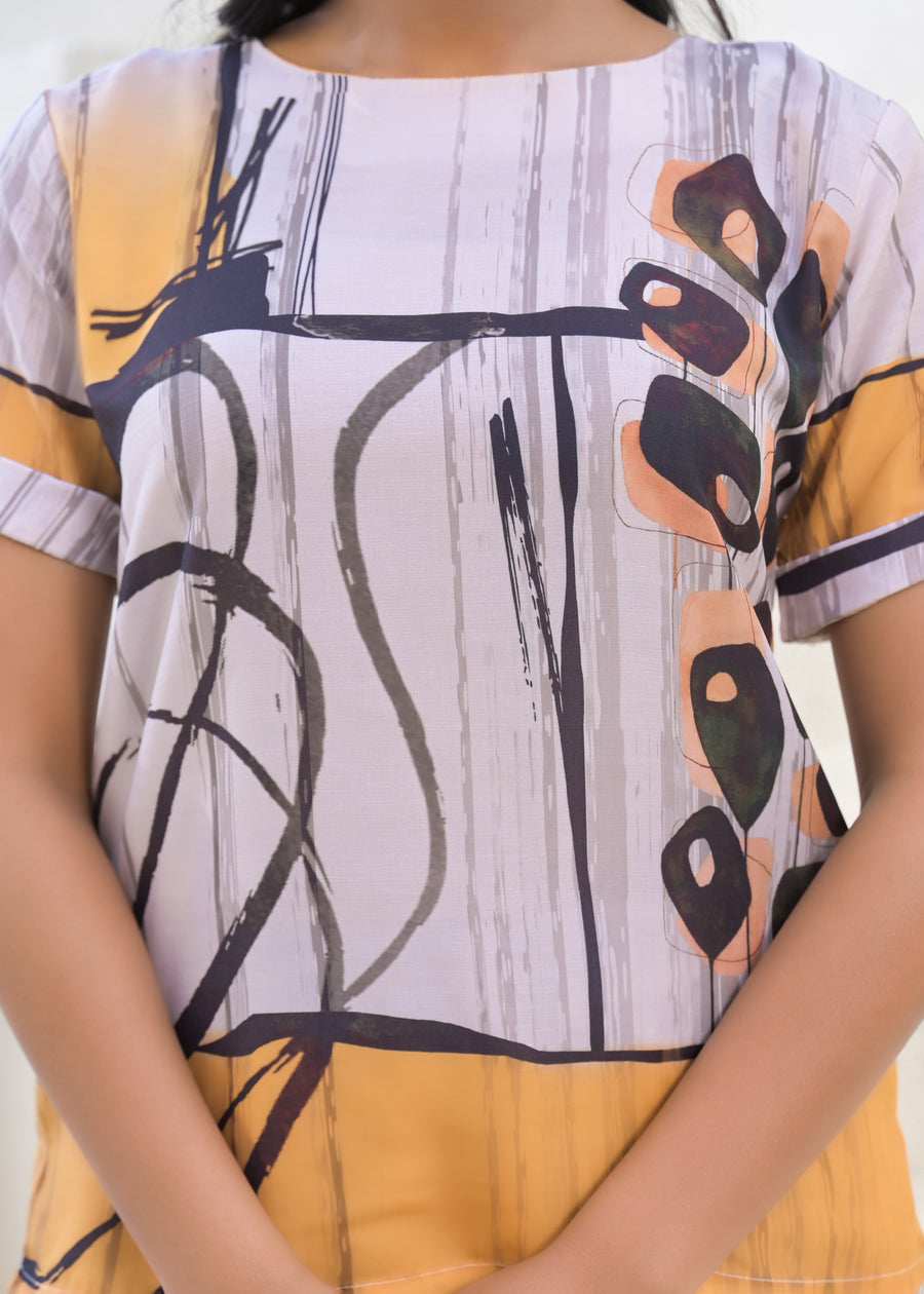 Printed Round Neck Top With Trousers Co-Ords