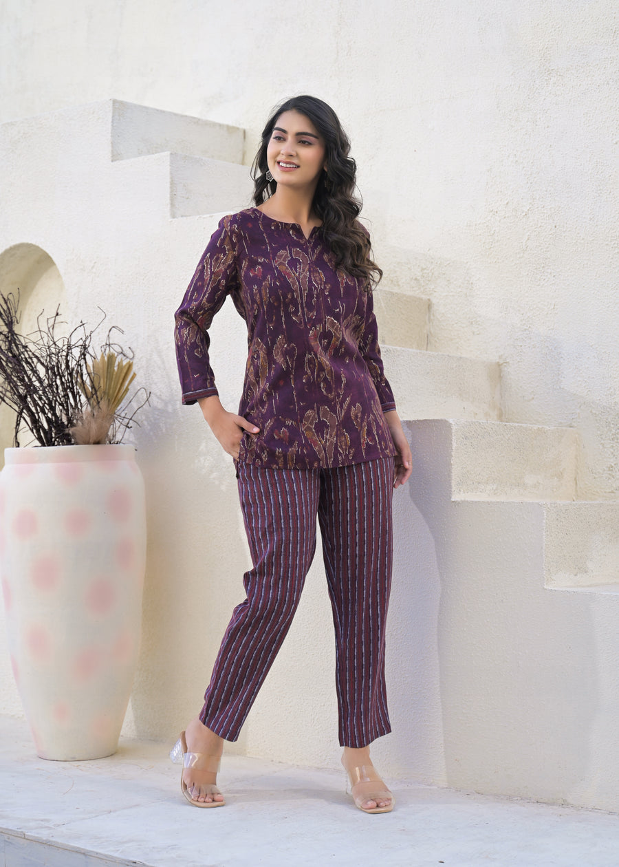 Printed Round Neck Top With Trousers Co-Ords