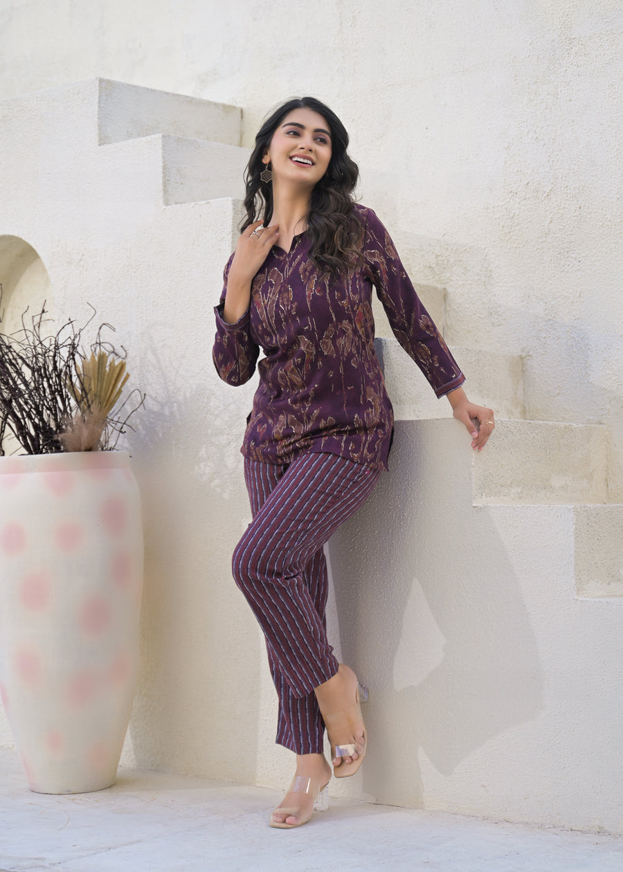 Printed Round Neck Top With Trousers Co-Ords