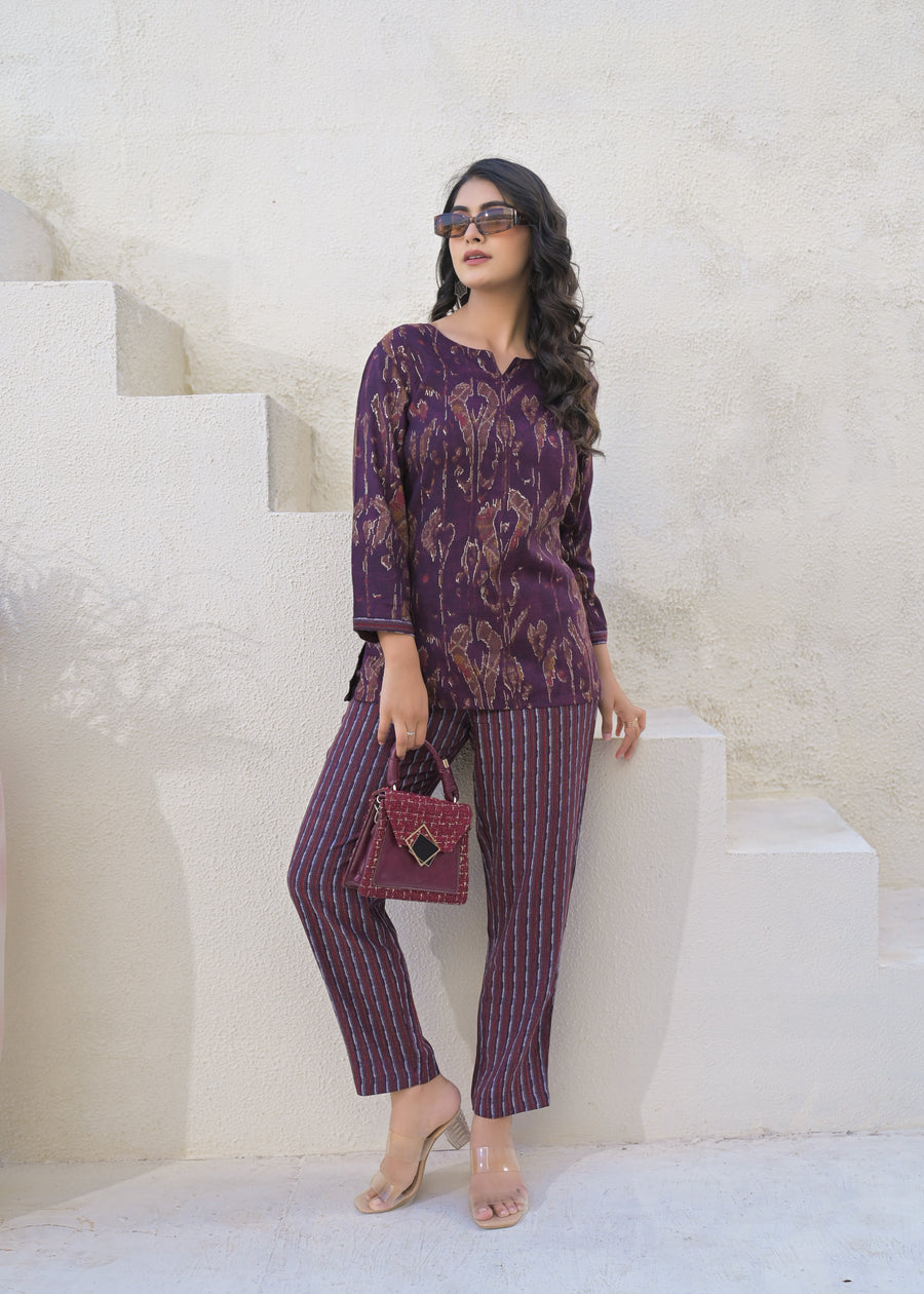 Printed Round Neck Top With Trousers Co-Ords