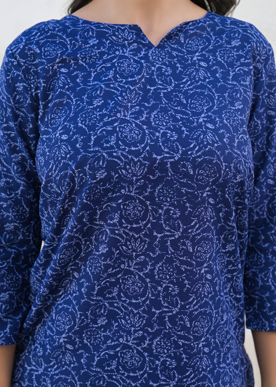 Printed Round Neck Top With Trousers Co-Ords