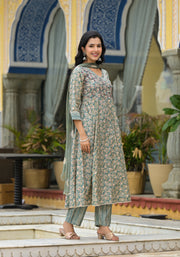 GREEN MODAL ANARAKLI FESTIVE SUIT SET