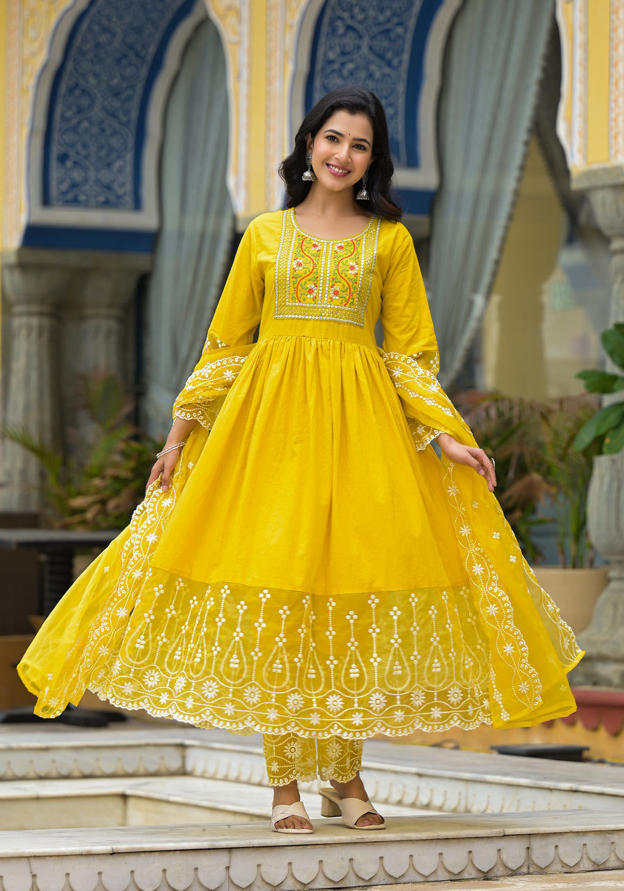YELLOW FESTIVAL ANARKALI SUIT SET Roohaniyat Jaipur YELLOW FESTIVAL ANARKALI SUIT SET Roohaniyat Jaipur