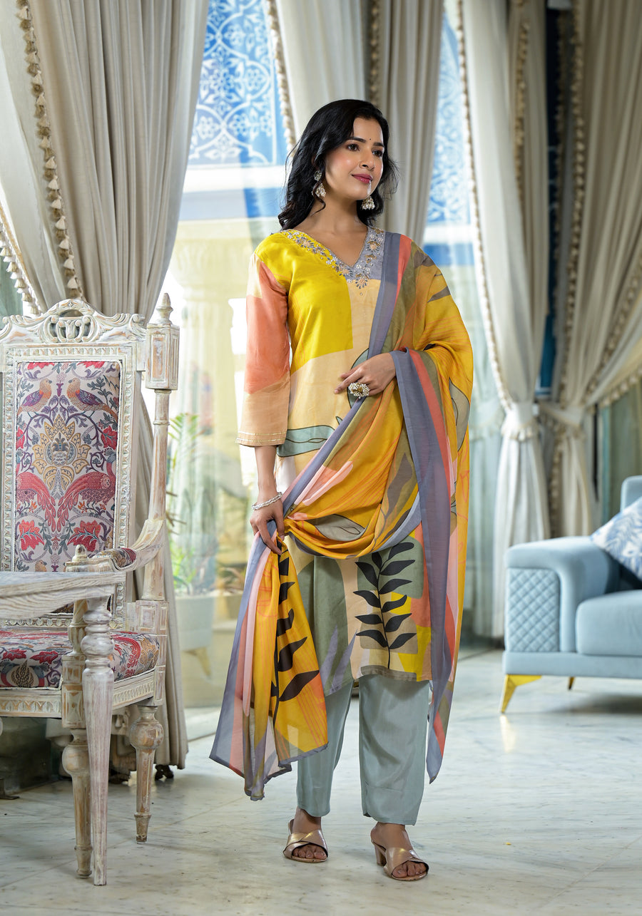 GREY ABSTRACT PRINT MUSLIN SUIT SET